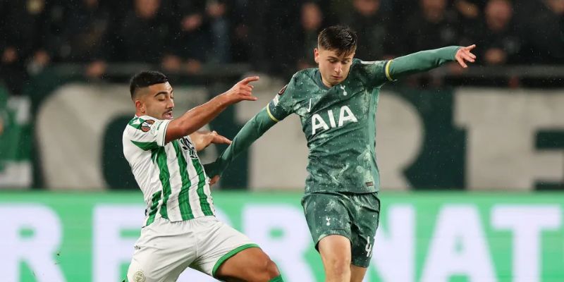 Tình huống kiểm soát bóng đầy kỹ thuật