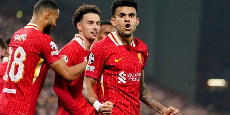 Liverpool cùng sức mạnh tinh thần bùng nổ từ khán đài Anfield