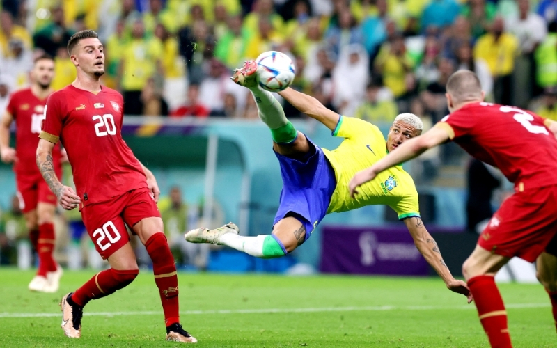 Sức hút từ những siêu sao bóng đá đương đại