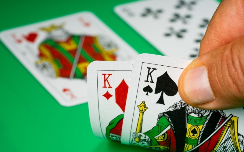 Sai lầm kinh điển cần tránh khi quản lý tiền cược