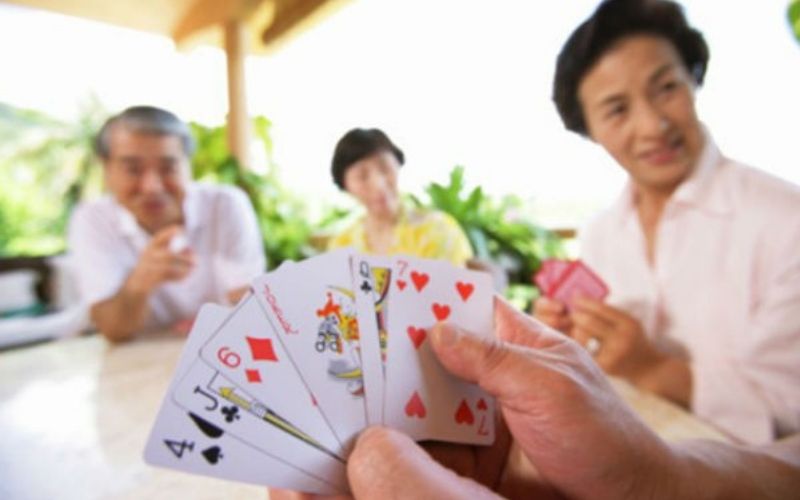 Các trò chơi đánh bài phổ biến trong dịp lễ hội