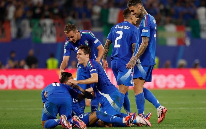 Tiền vệ mỏ neo tuyển Ý hoàn thành xuất sắc nhiệm vụ đánh chặn kỳ World Cup 2026